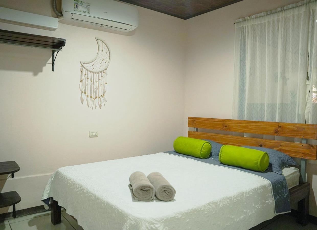Apartamentos Y Studios Brisas Del Mar Santa Teresa Playa Santa Teresa  Exterior foto